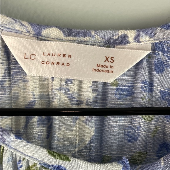 LC Lauren Conrad Floral Striped Blouse Size XS - Picture 6 of 10